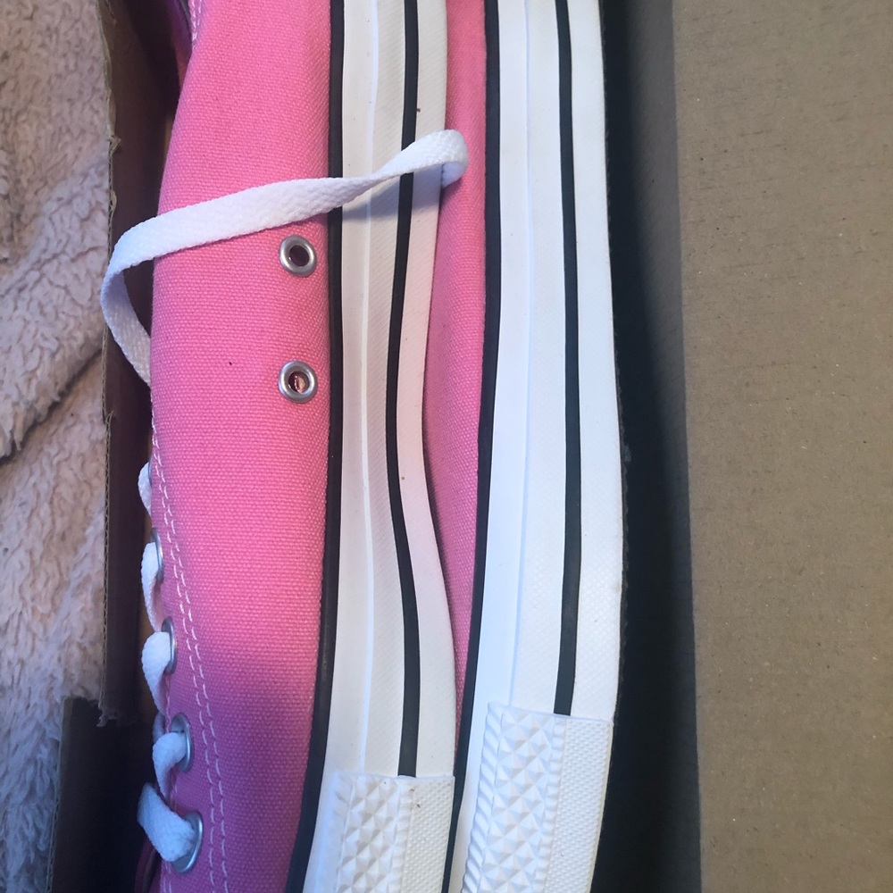 Size 12.5 Pink Converse NEVER WORN